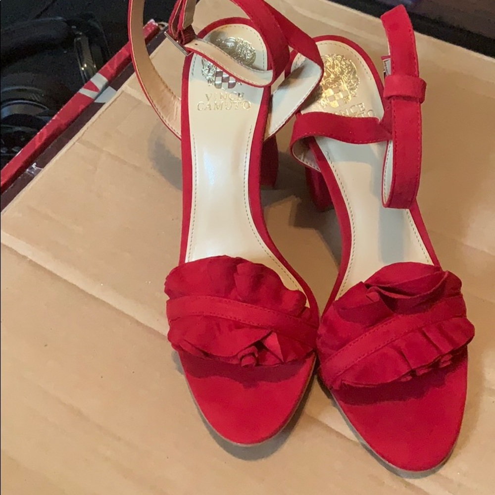 Vince Camuto